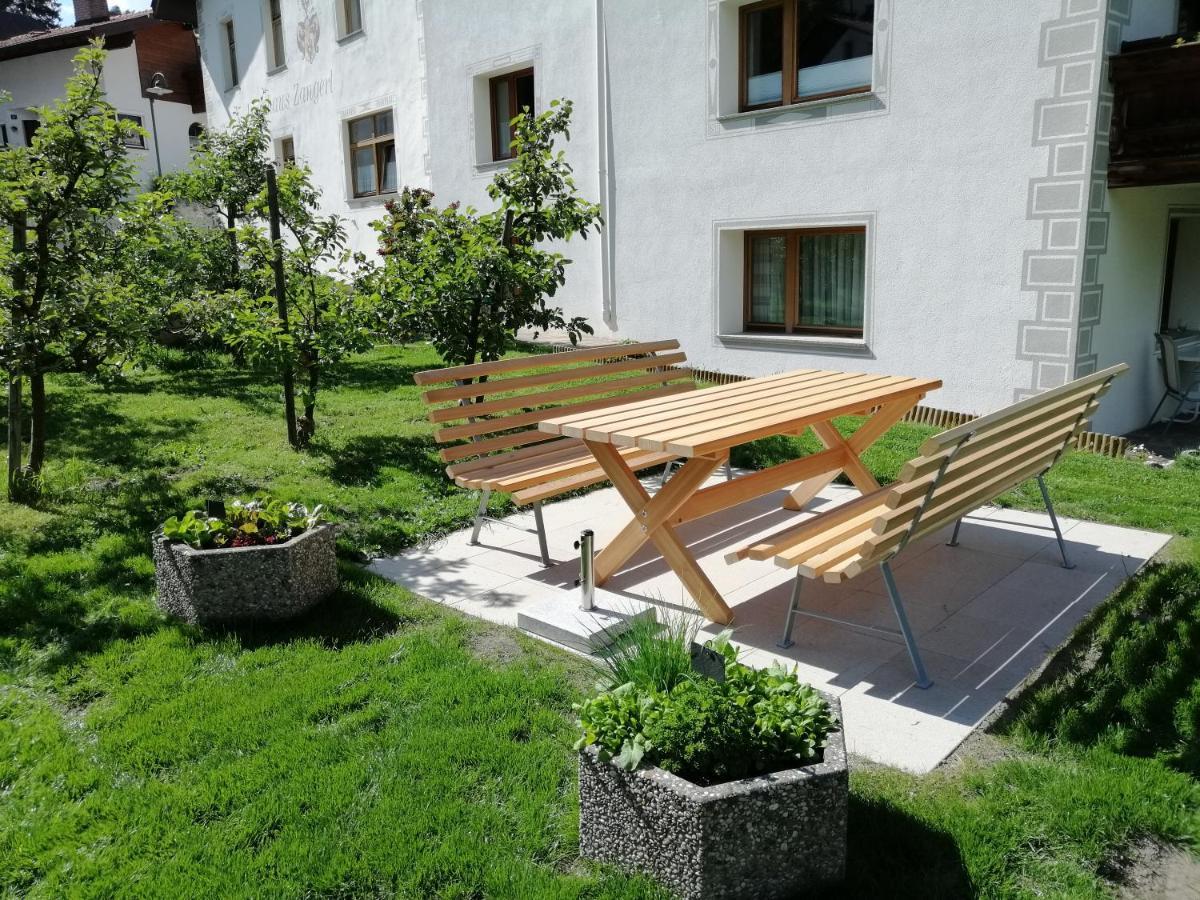 Landhaus Zangerl - Kobelerhof ลันเด็ค ภายนอก รูปภาพ