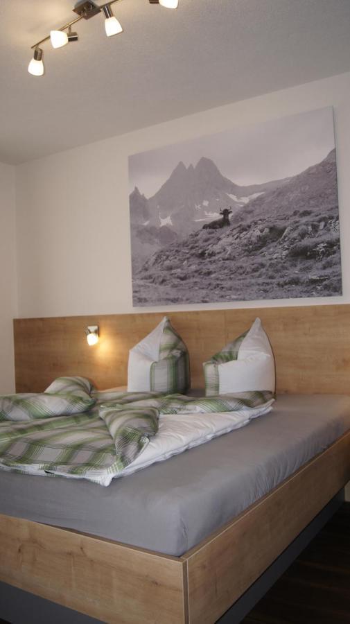 Landhaus Zangerl - Kobelerhof ลันเด็ค ภายนอก รูปภาพ