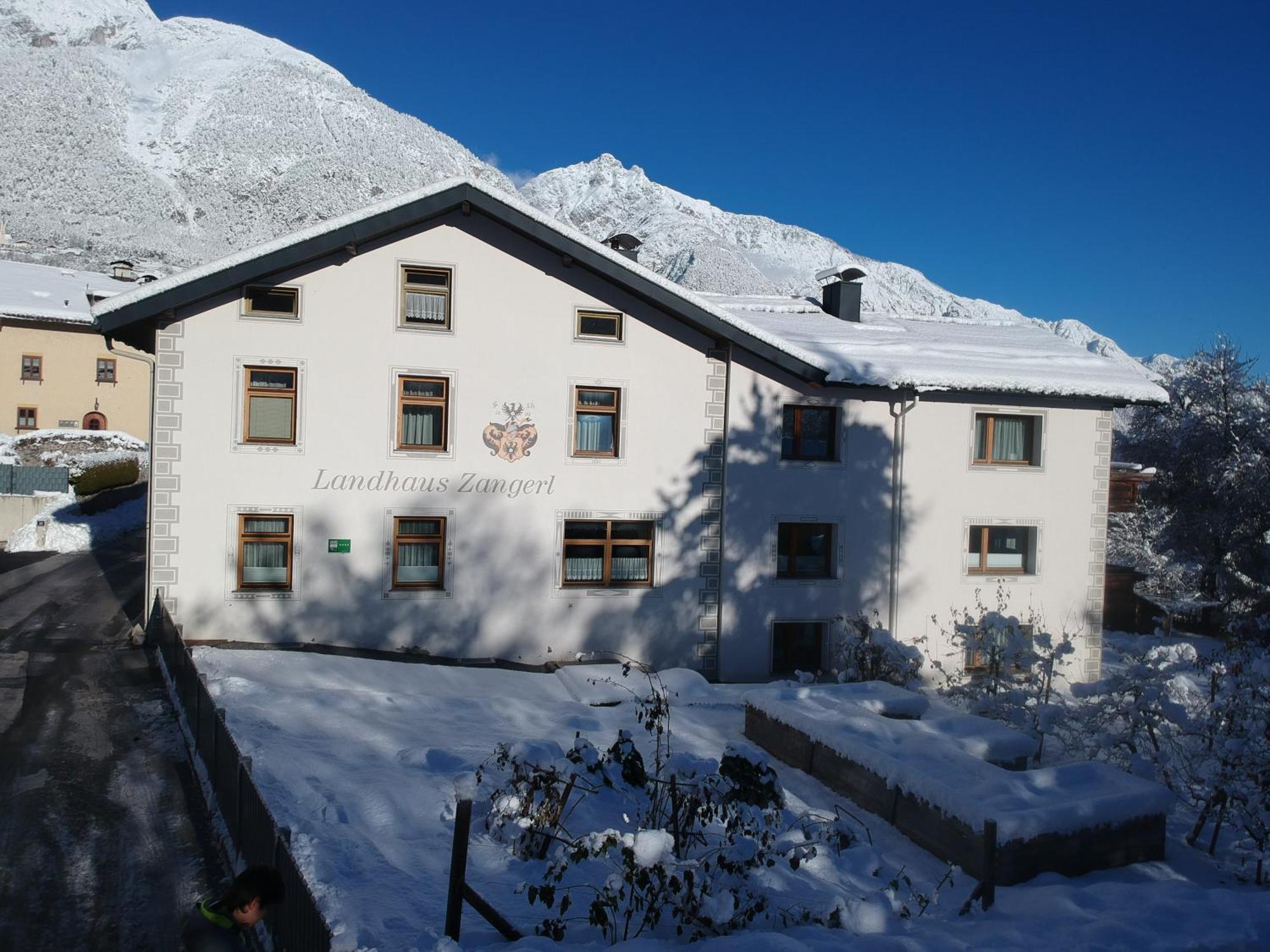 Landhaus Zangerl - Kobelerhof ลันเด็ค ภายนอก รูปภาพ