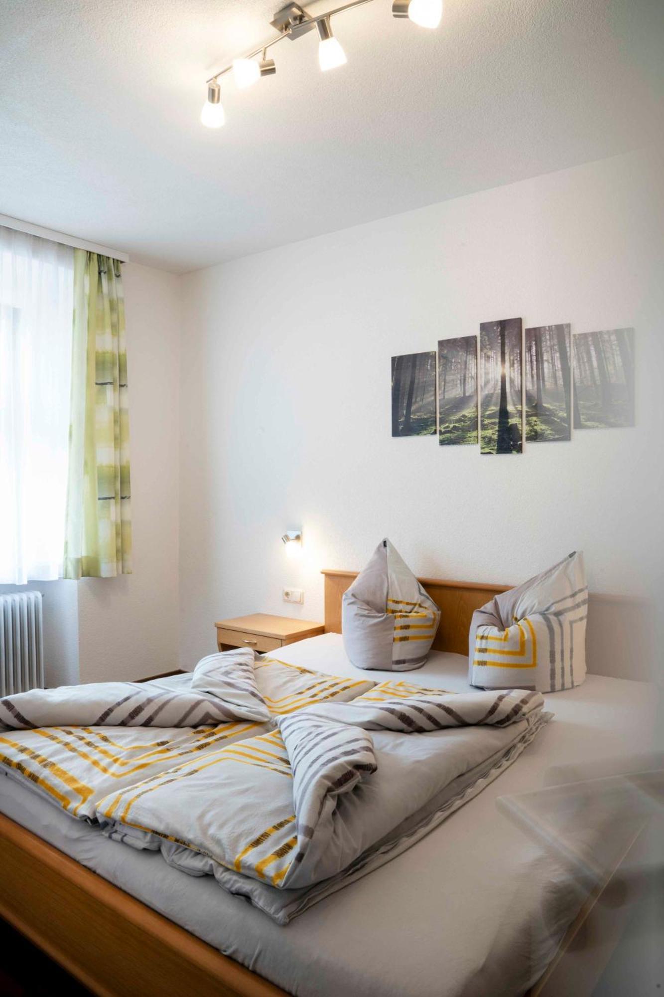 Landhaus Zangerl - Kobelerhof ลันเด็ค ห้อง รูปภาพ