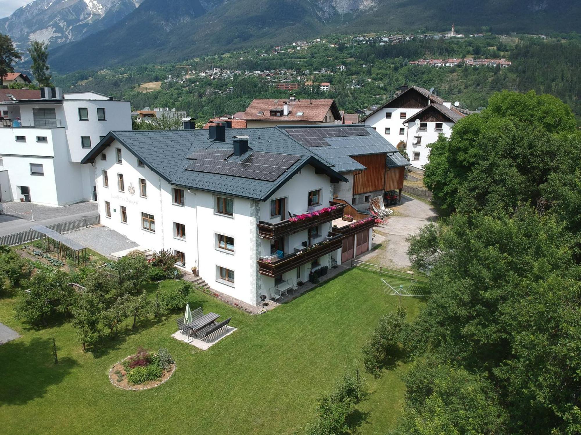 Landhaus Zangerl - Kobelerhof ลันเด็ค ภายนอก รูปภาพ
